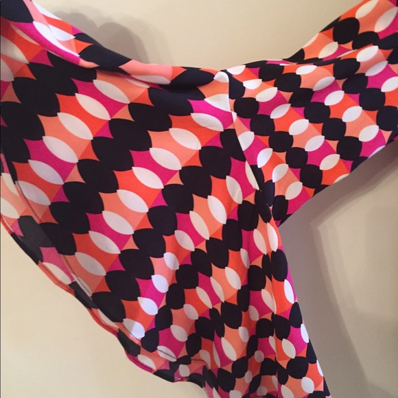 NWT KAARI Blue stunning top - Picture 2 of 8